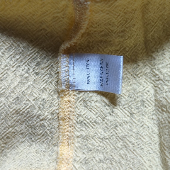 Lightweight hooded yellow Lulu B jacket - Picture 4 of 7